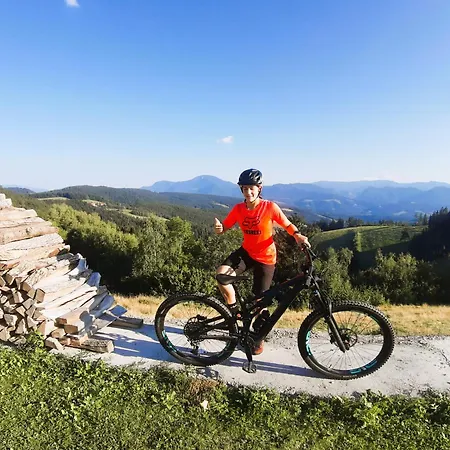 Organic Tourist Farm Gradisnik