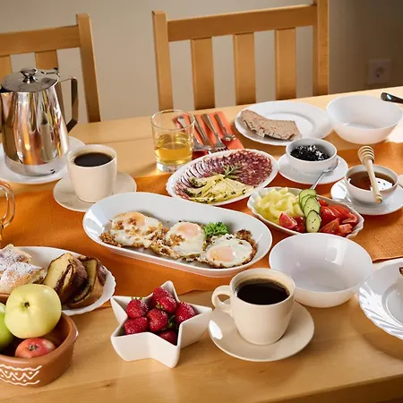 팜스테이 Organic Tourist Farm Gradisnik