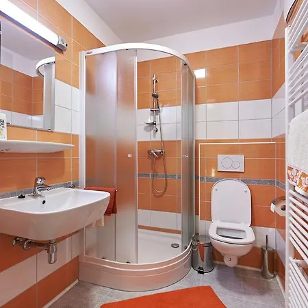 Peaceful Countryside Apartments Gradišnik Complete Silence Smještaj na farmi Prevalje