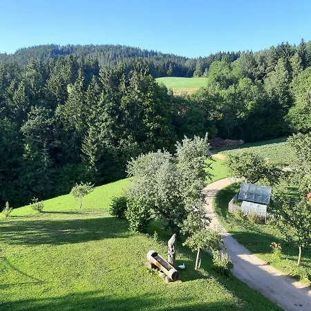 Organic Tourist Farm Gradisnik Farm stay *