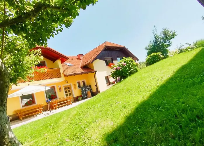 Farm Gradisnik Peaceful Countryside With Homemade Breakfast Bivanje na kmetiji *